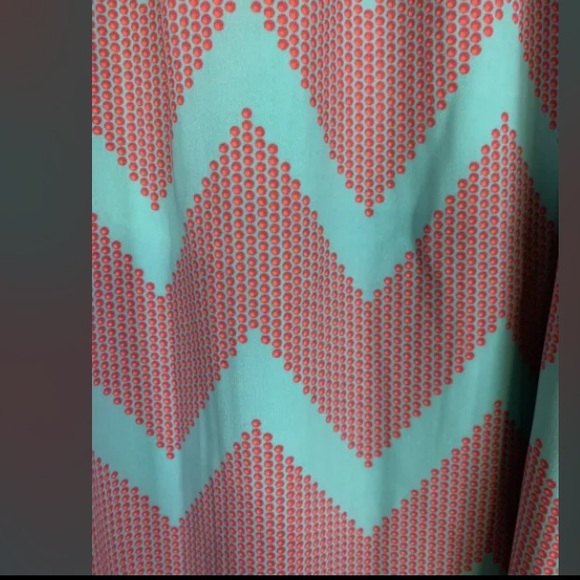 New LuLaRoe Lola XL Skirt with elastic waist band - Picture 4 of 11